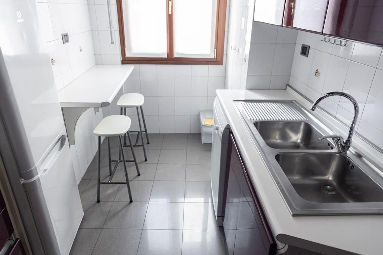 Apartment Close To Duomo Milan Exterior photo